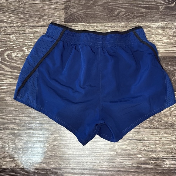 Nike Women's Blue Running Shorts with No Liner Size XS - Picture 2 of 4